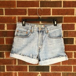 Levi jean shorts